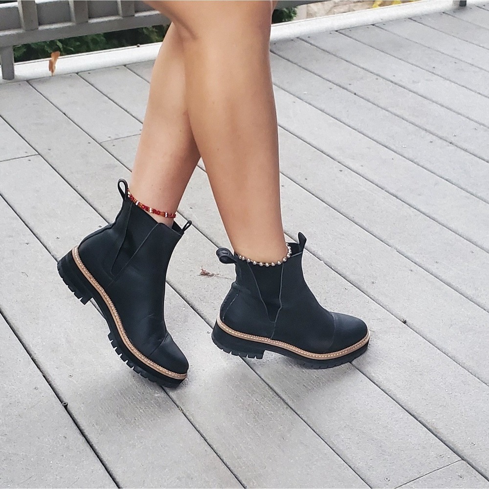 Toms Dakota Black Leather Ankle Boots